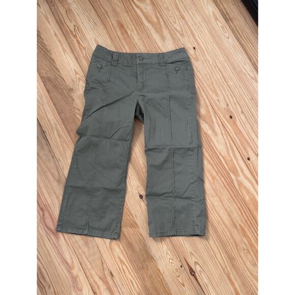Apt.9 Women’s Khaki Green Cropped Capri Pants Stretch Size 4 - Picture 1 of 7